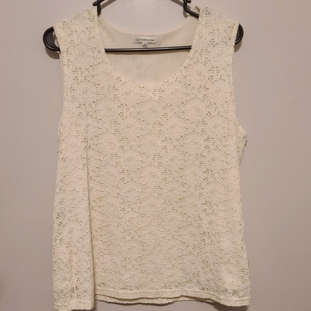 Croft & Barrow Ladies sleeveless blouse